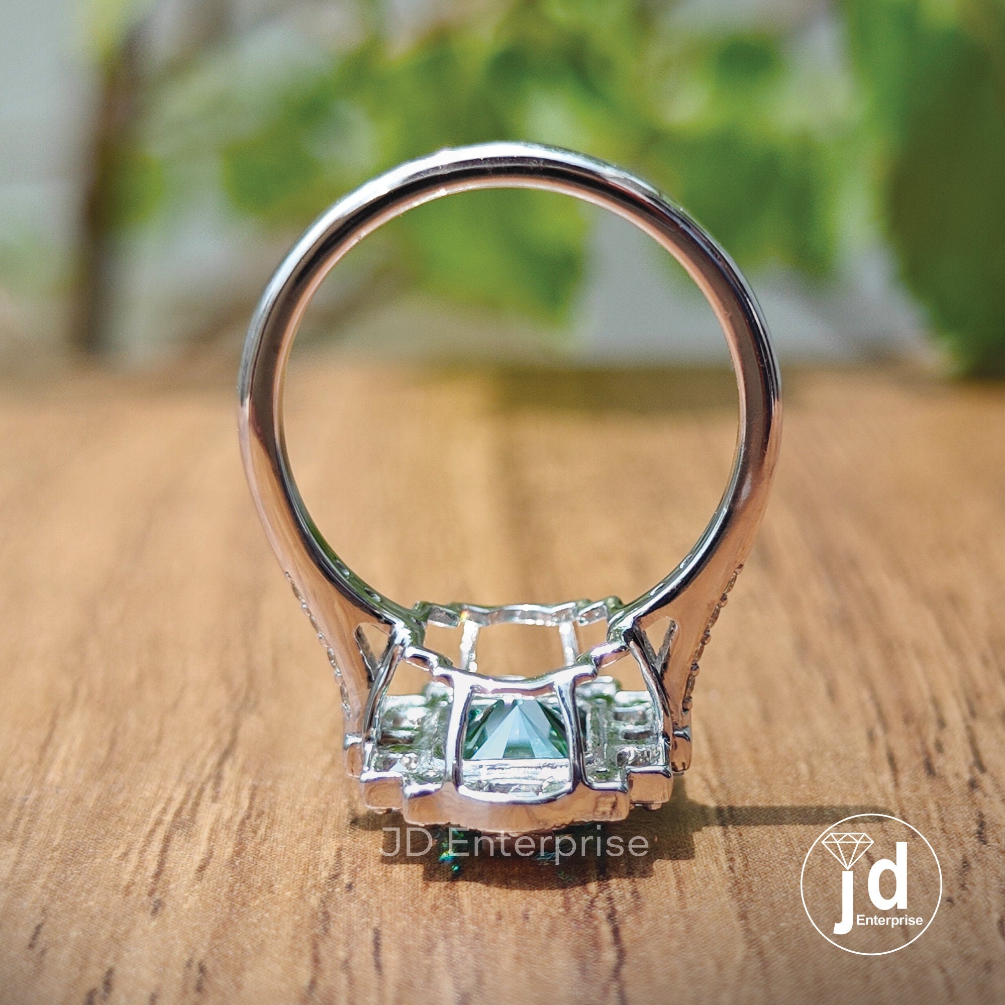 Vintage 2.0 CT Radiant Cut Green Moissanite Engagement Ring, Halo Wedding Ring, Milgrain Ring, Art Deco Ring, Anniversary Ring, Promise Ring