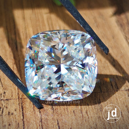 Luxurious 14.50 CT Colorless Big Cushion Cut Loose Moissanite for Making Classic Jewelry Wedding/Engagement Ring or Gold Jewelry