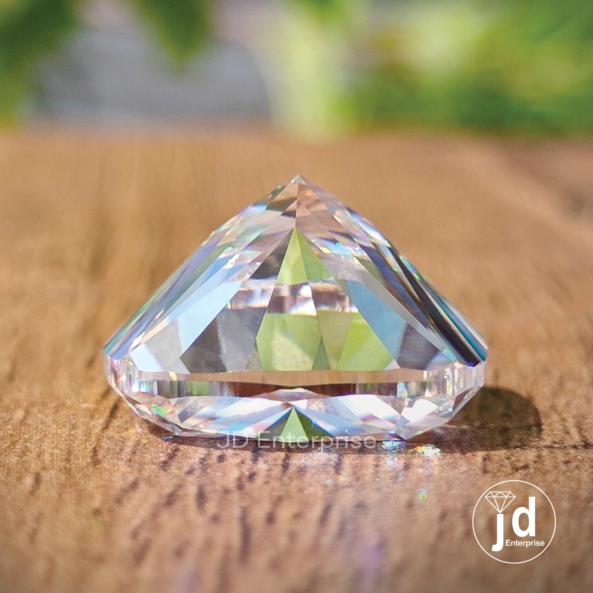 Luxurious 14.50 CT Colorless Big Cushion Cut Loose Moissanite for Making Classic Jewelry Wedding/Engagement Ring or Gold Jewelry