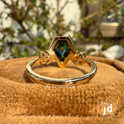 2.00 CT Green Kite Cut Moissanite Engagement Ring, Bezel Set Wedding Ring, Milgrain Work Bridal Ring, Anniversary Gifts, Proposal Ring