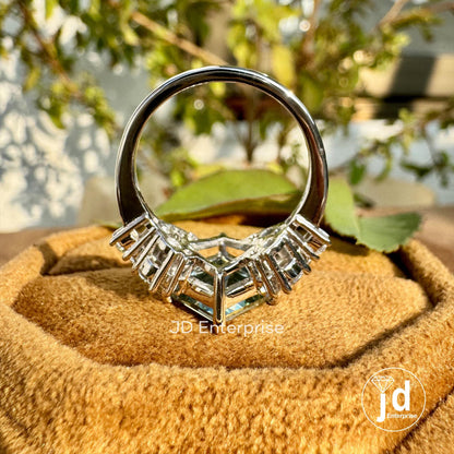 2.50 CT Princess Cut Moissanite Engagement Ring, Dainty Wedding ring, Cluster Accent Bridal Ring, Promise Ring for Women, Anniversary Ring