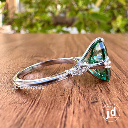 5.01 CT Radiant Cut Green Moissanite Engagement Ring, Vintage Style Wedding Ring, Fish Tail Prong, White/Yellow/Rose Gold Anniversary Ring