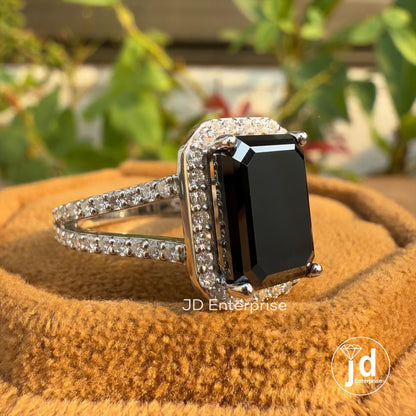Emerald Cut Rich Deep Black Moissanite Halo Engagement Ring, Split Shank Pave Moissanite Wedding Ring for Her, Anniversary Gift, Bridal Ring