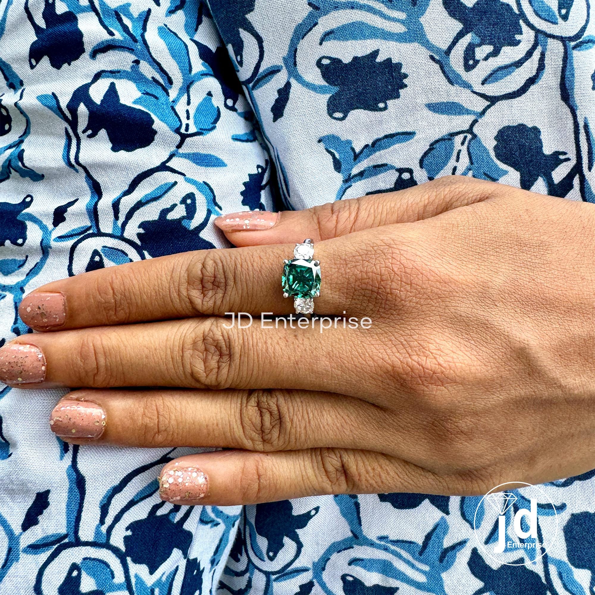 4.00TCW Cushion Cut Green Moissanite Engagement Ring, Three Stone Ring, White Gold Bridal Ring, Cocktail Anniversary Gift Ring, Wedding Ring