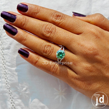 2.36 CT Round Cut Green Moissanite Engagement Ring, Solitaire Ring, Wedding Ring, Split Shank Ring, Bridal Ring, Anniversary Gift Ring