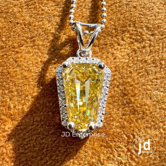 4.00 CT Coffin Cut Canary Yellow Moissanite Pendant, Pendant for Necklace, Halo Wedding Pendant, Antique Moissanite White/Yellow/Rose Gold