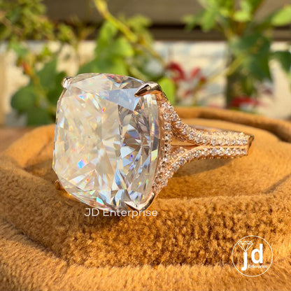 Large 14.50 CT Cushion Cut Moissanite Ring, Hidden Halo Engagement Ring, Pave Split Shank Celebrity Style Wedding Ring, Solid Rose Gold Ring