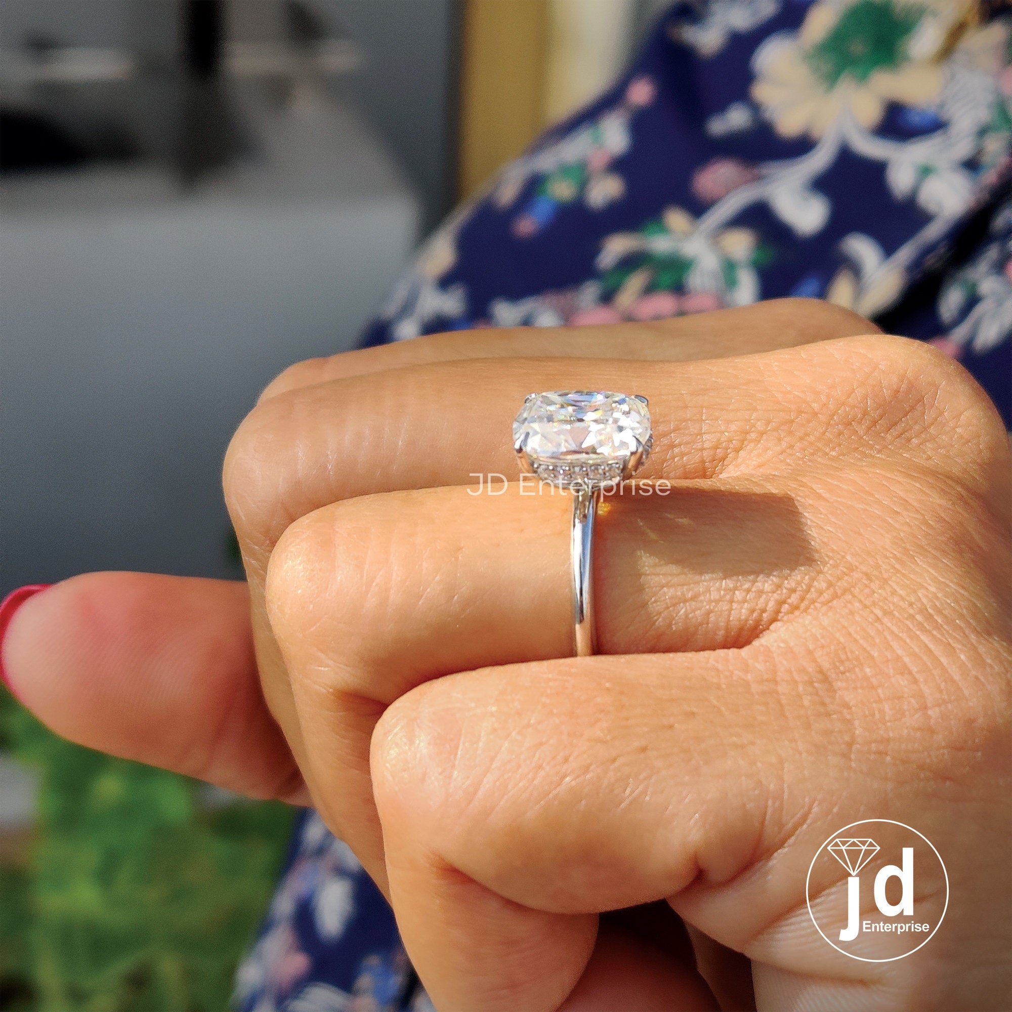 Vintage Style 3.50 CT Colorless Cushion Old Mine Cut Moissanite Engagement Ring, Solitaire Ring, Hidden Halo Wedding Ring, Anniversary Gifts