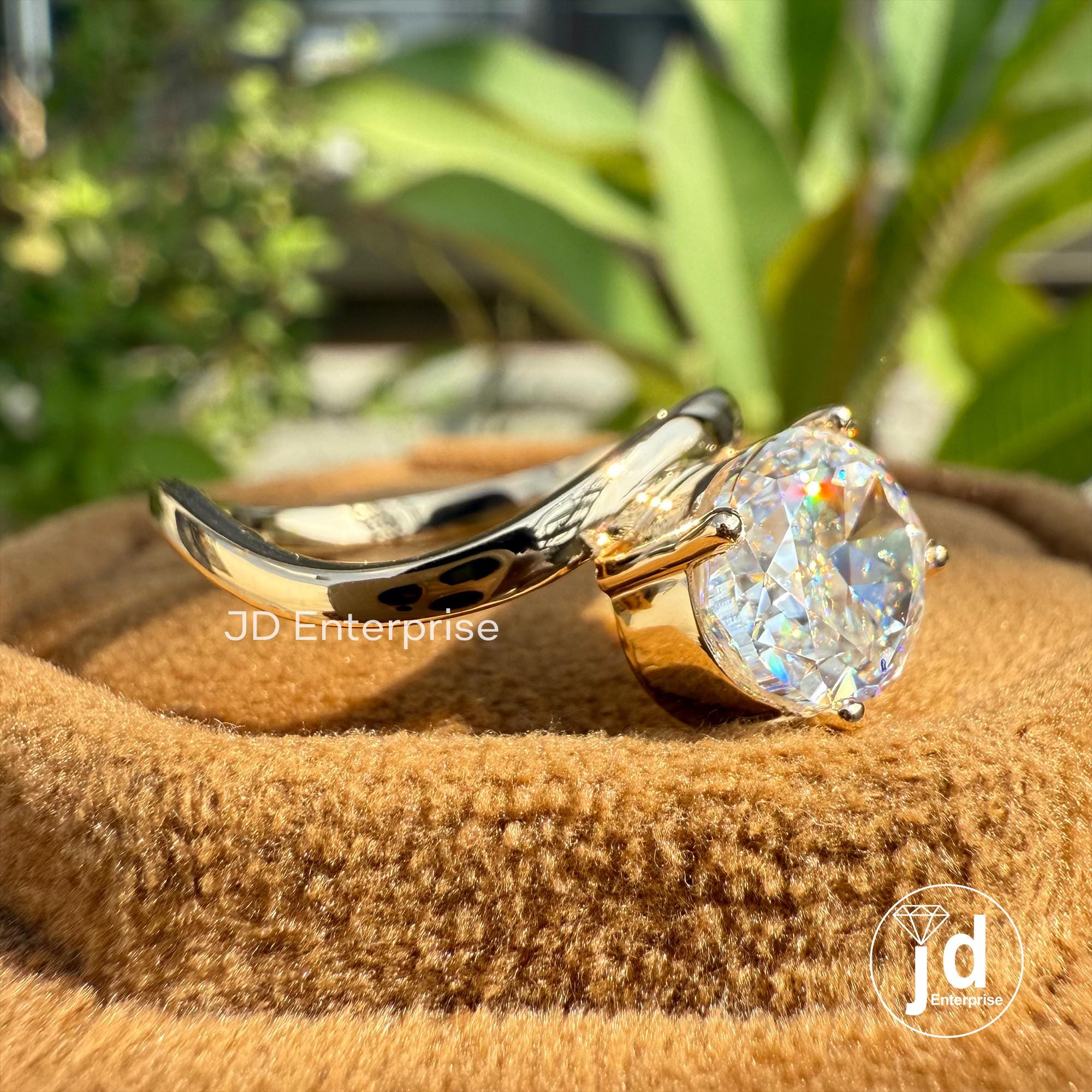 Skinny Crushed Ice 3.00 CT Colorless Oval Cut Moisskkanite Engagement Ring, Solitaire Wedding Ring, East to West Set Anniversary Ring for Her