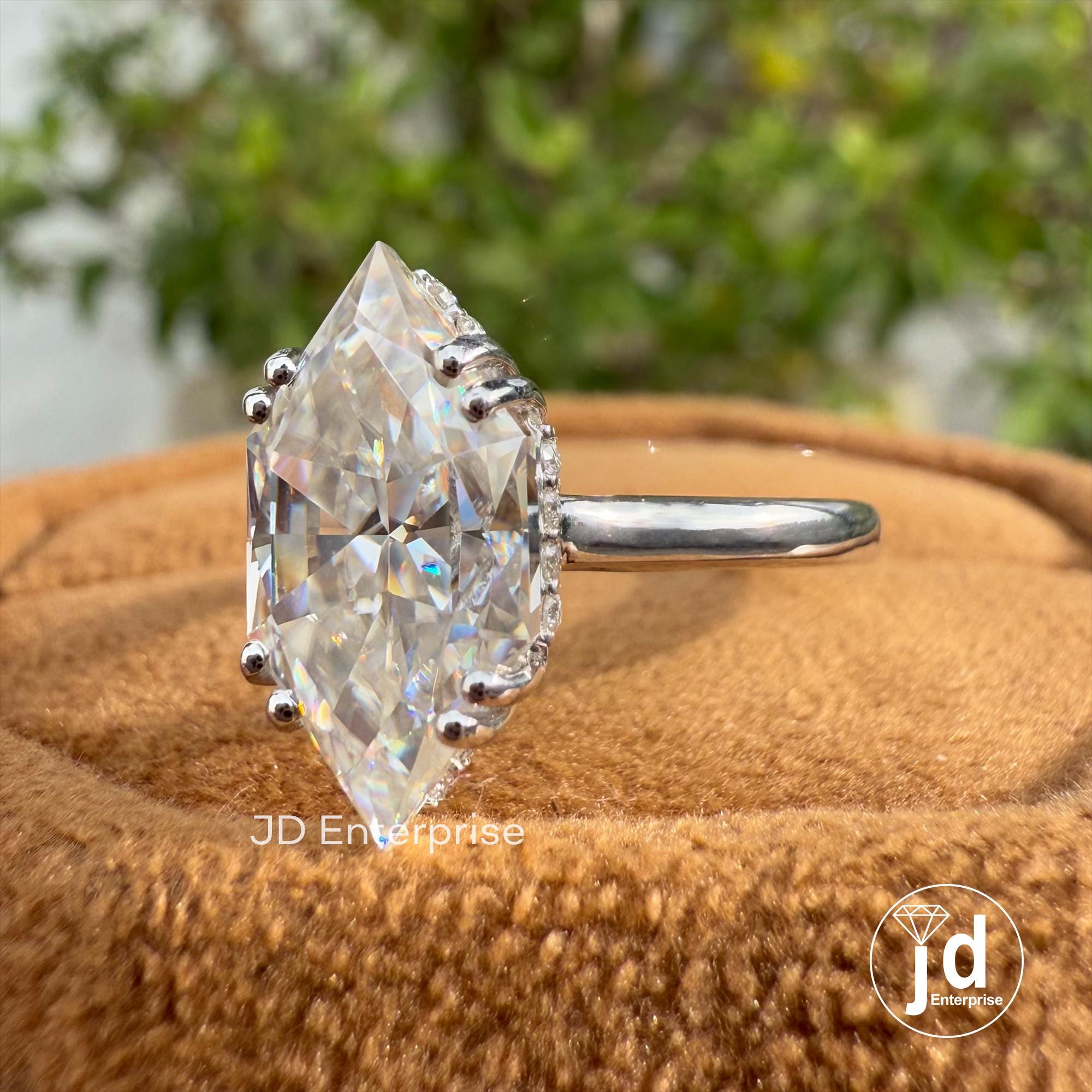 Dutch Marquise Moissanite Engagement Ring, Hidden Halo Wedding Ring, Solitaire Handmade Ring, Bridal Ring, Anniversary Gifts, Proposal Ring