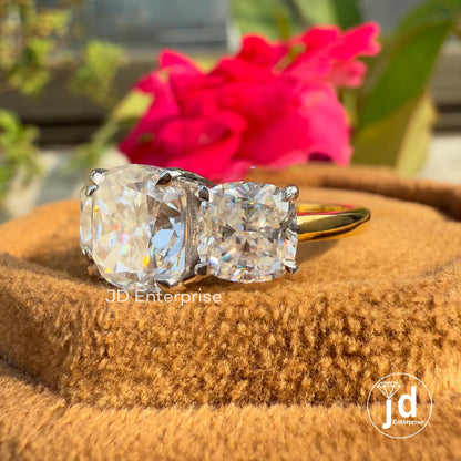 Three Stone Cushion Cut Moissanite Engagement Ring, Two-Tone Trilogy Ring, Square Cushion Wedding Ring, Anniversary Gifts Ring, Bridal Ring