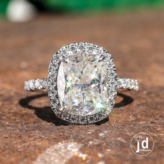 3.00 CT Colorless Elonagted Cushion Cut Moissanite Engagement Ring, Halo Wedding Ring, Claw Prongs, Accent Bridal Ring, Anniversary Gifts