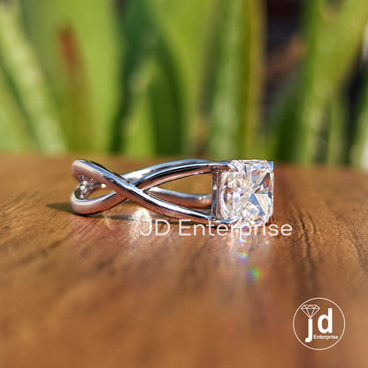 2.00CT Square Radiant Cut Colorless Moissanite Engagement Ring, Solitaire Wedding Ring, Twisted Shank Ring, Anniversary Gift, Bridal Ring