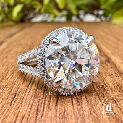 6.00 CT Colorless Heart & Arrow Round Cut Moissanite Ring, Halo Engagement Ring, Accent Wedding Ring, Pave Split Shank Ring, Bridal Ring