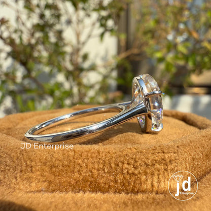 Vintage 4.00 CT Old Mine Oval Cut Moissanite Engagement Ring, Solitaire Wedding, Ring, Claw Prongs Set, Bridal Ring, Anniversary Gifts Ring