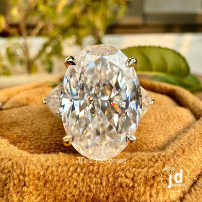 Three Stone Oval Engagement Ring, Luxury Wedding Ring, 13.50 TCW Oval & Heart Shape Celebrity Style Bridal Ring, Large Oval Yellow Gold Ring