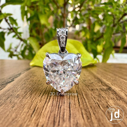 9.00 CT Big Heart Shape Moissanite Pendant, Large Solitaire Charm Pendant for Necklaces, Anniversary/Bridesmaid Gifts, Daily Wear Jewelry