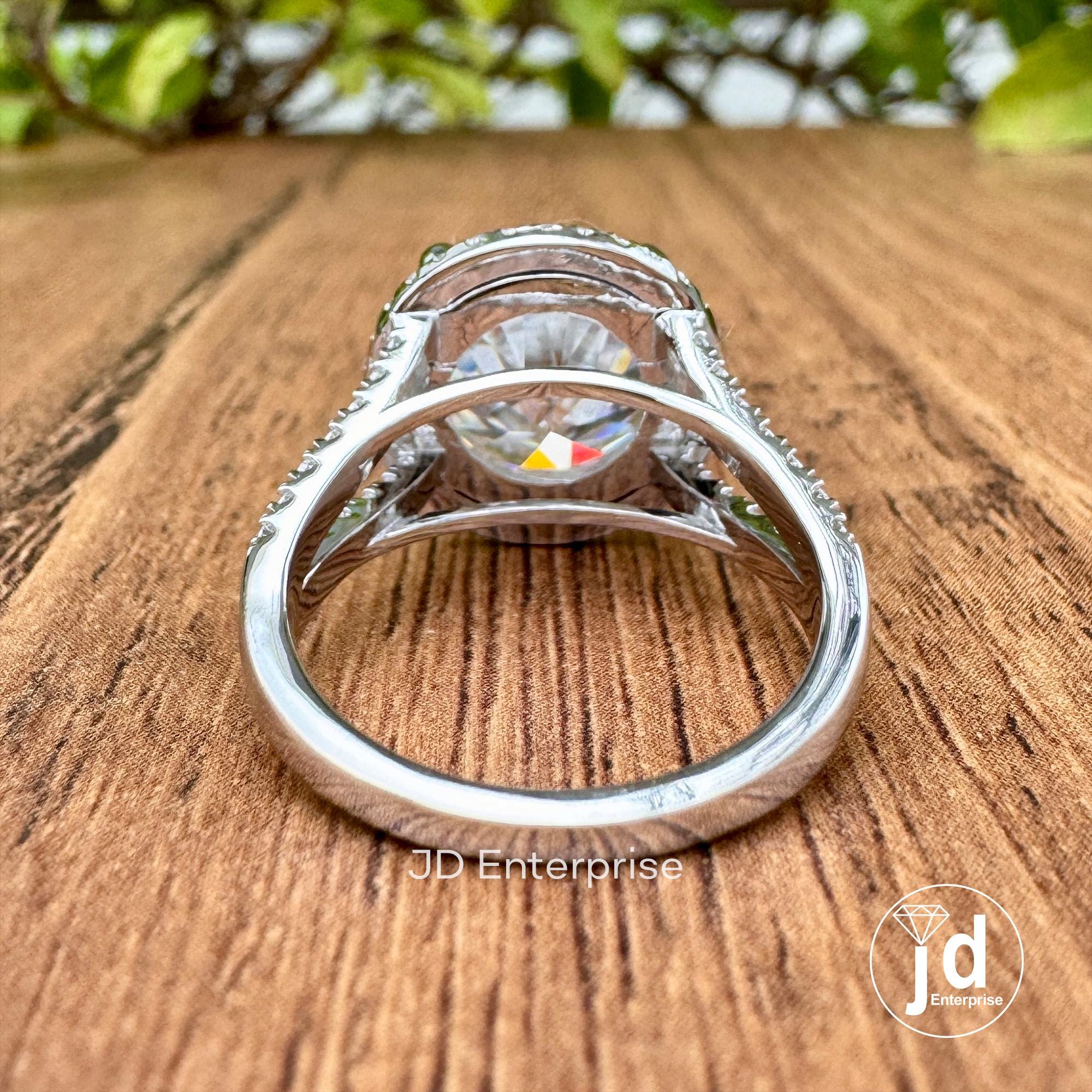 6.00 CT Colorless Heart & Arrow Round Cut Moissanite Ring, Halo Engagement Ring, Accent Wedding Ring, Pave Split Shank Ring, Bridal Ring