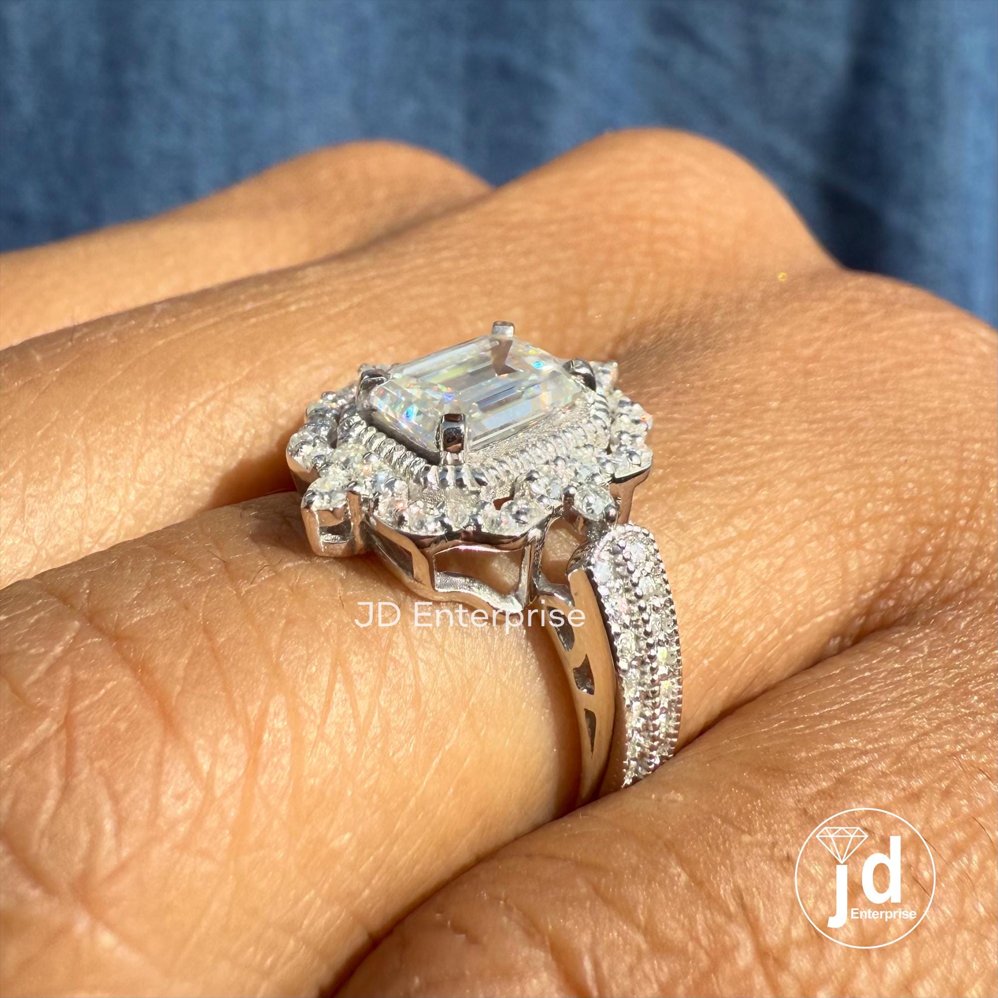2.0 TW Emerald Cut Moissanite Vintage Engagement Ring, Flower Style Halo Wedding Ring, Milgrain Detailing Ring, Two Row Pave Set Bridal Ring
