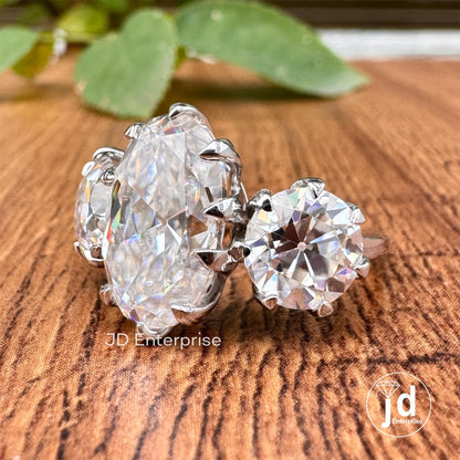 8.00 TW Colorless Oval and Round Old Mine Cut Moissanite Ring, Vintage Style Engagement Ring, Three Stone Wedding Ring, Celebrity Style Ring