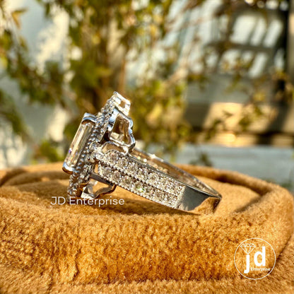 2.0 TW Emerald Cut Moissanite Vintage Engagement Ring, Flower Style Halo Wedding Ring, Milgrain Detailing Ring, Two Row Pave Set Bridal Ring
