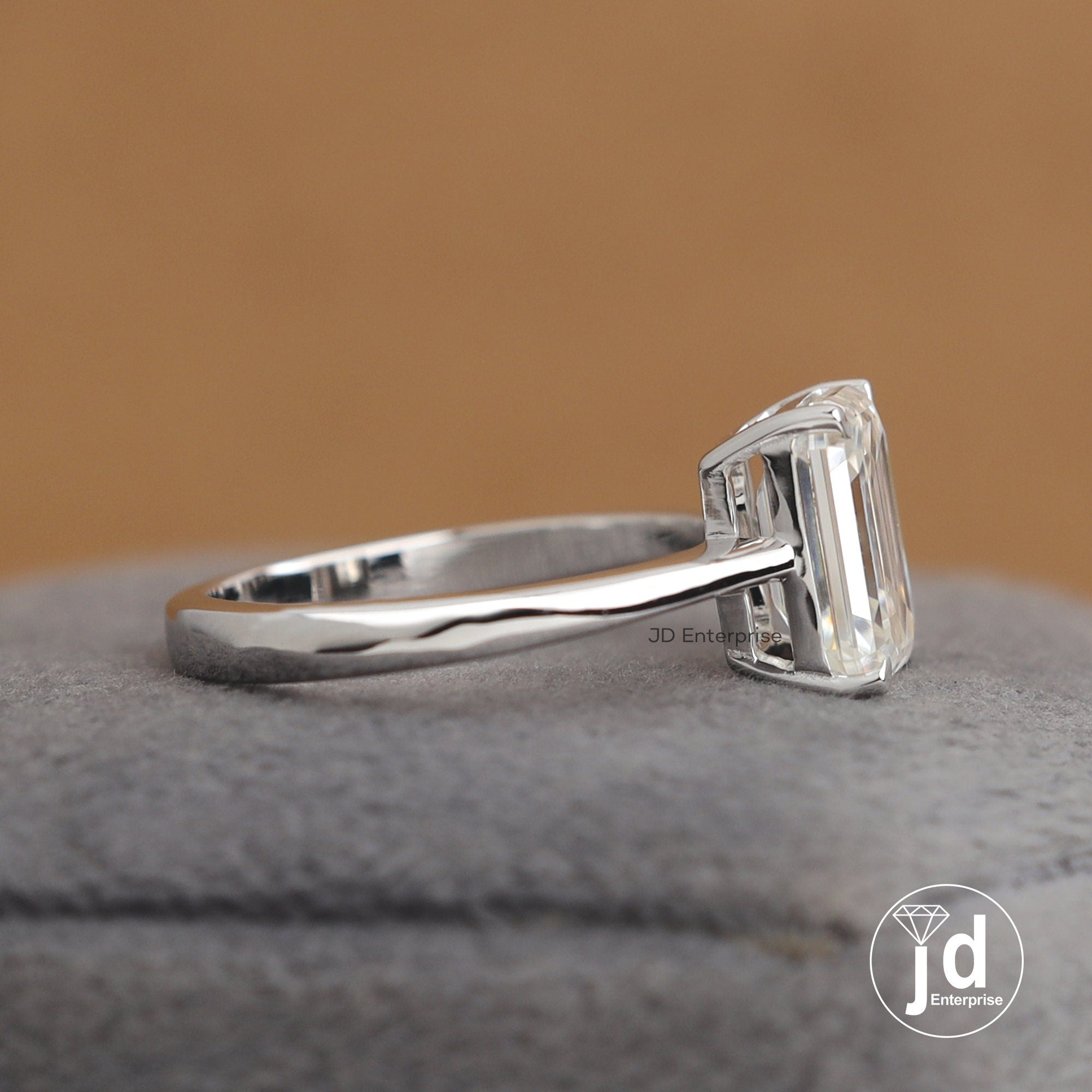 Timeless Elegance 3.00 CT Colorless Emerald Cut Moissanite Engagement Ring, Solitaire Wedding Ring, Anniversary Gifts Ring, Promise Ring