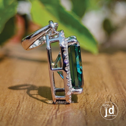 5.00 CT Green Radiant Cut Moissanite Pendant for Necklace, Halo Wedding Pendant, Bridal Set, Basket Set Pendant for Anniversary Gifts