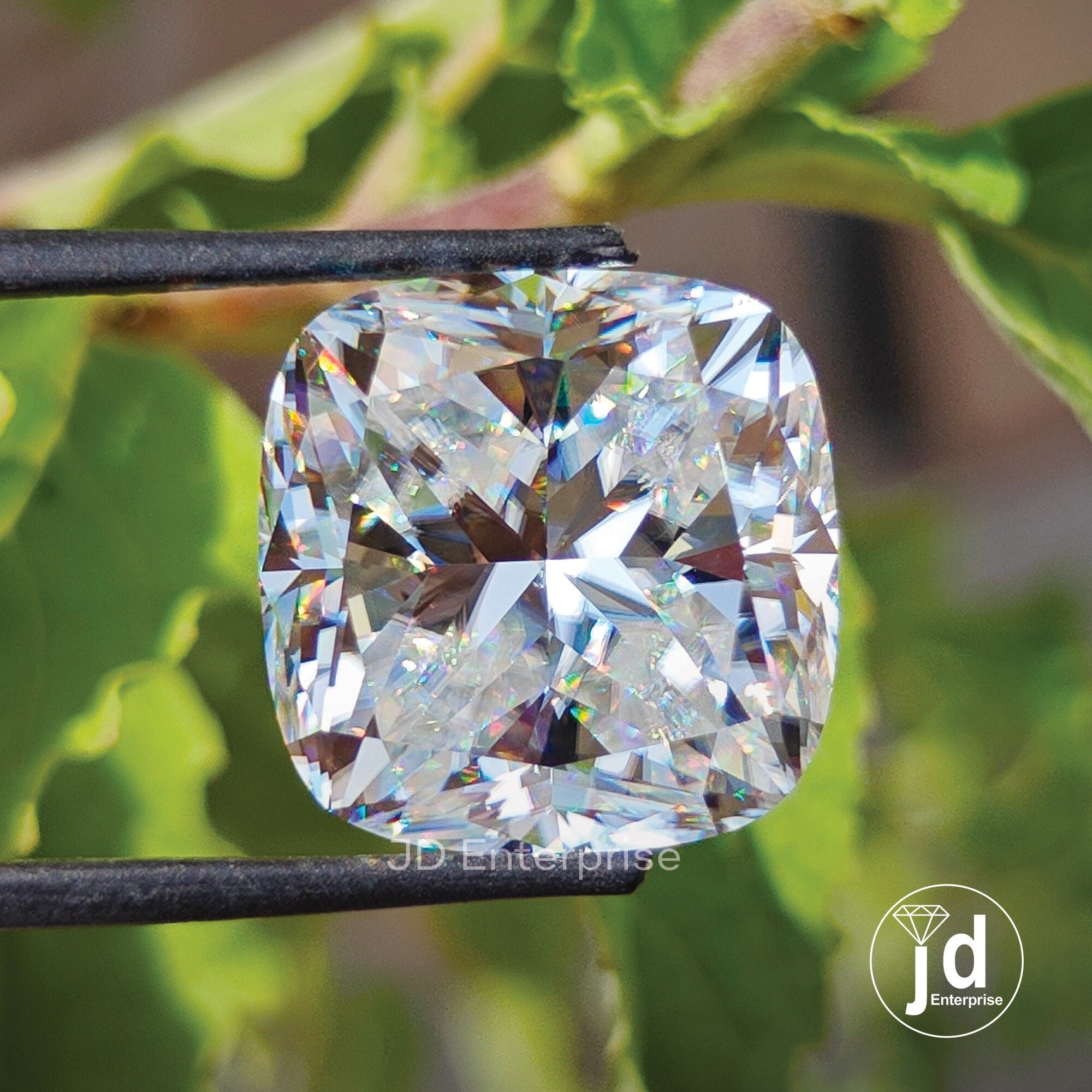 Luxurious 14.50 CT Colorless Big Cushion Cut Loose Moissanite for Making Classic Jewelry Wedding/Engagement Ring or Gold Jewelry