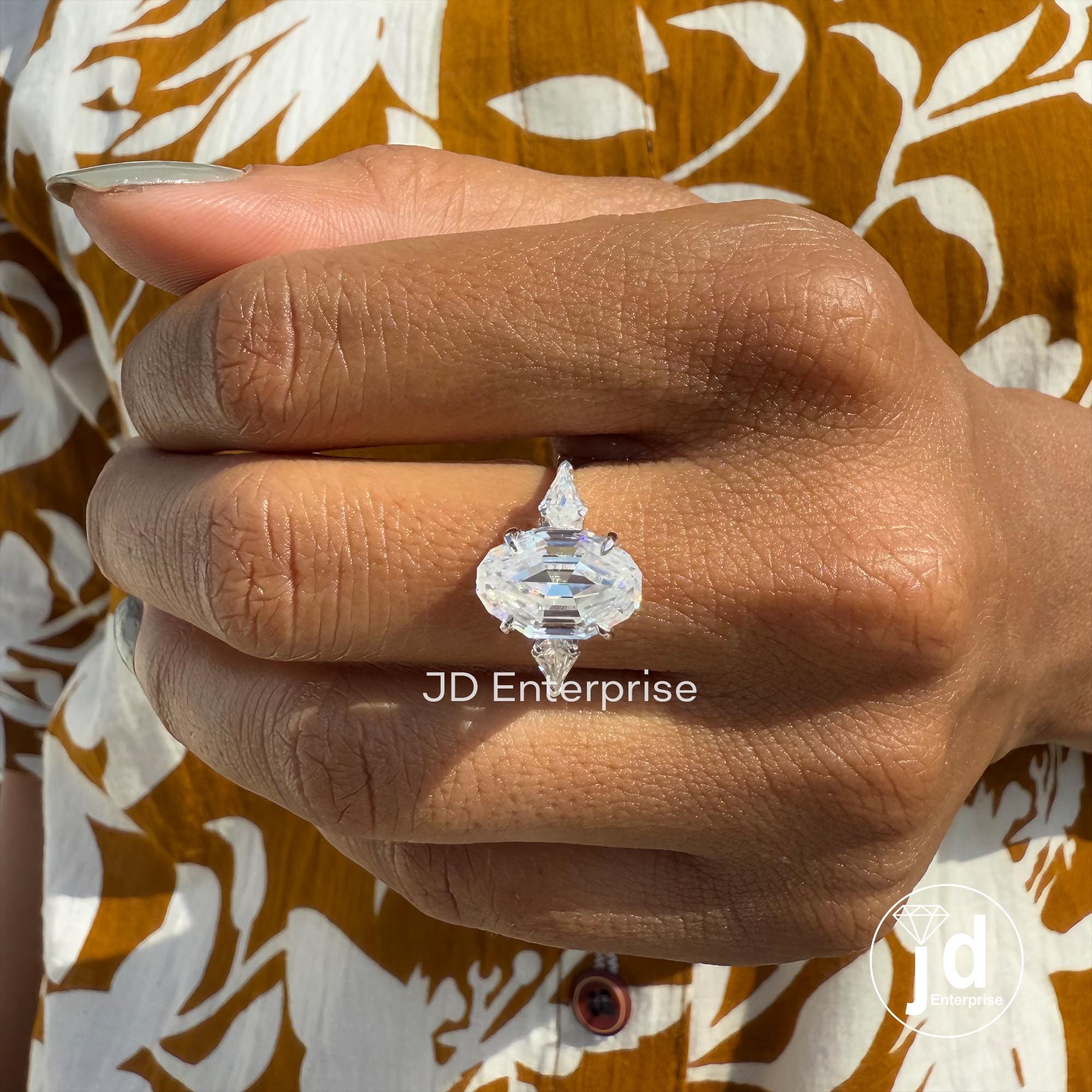 4.00 CT Oval Step Cut Moissanite Engagement Ring, Three Stone Wedding Ring, Shield Cut Moissanite, Trilogy Ring, Cocktail Ring for Women