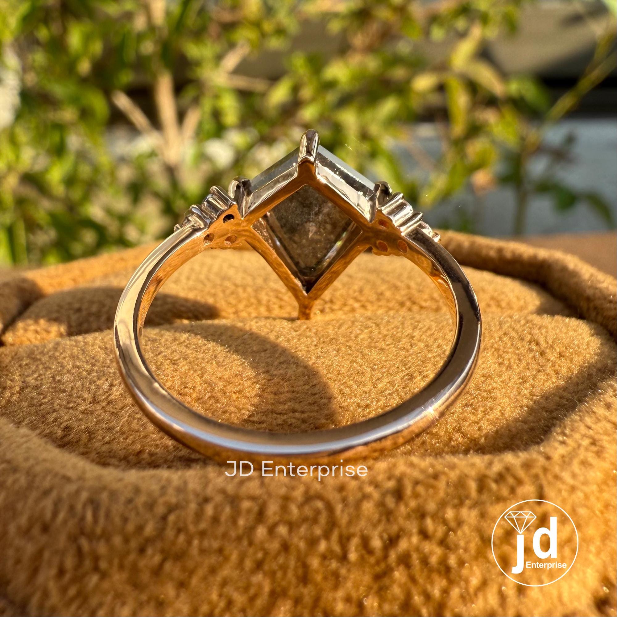 3.50 CT Kite Cut Salt and Pepper Moissanite Diamond Ring, Vintage Engagement Ring, Art Deco Wedding Ring, Cluster Anniversary Gifts Ring