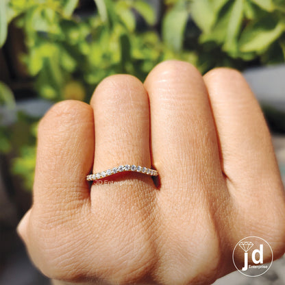 Dainty Curved Moissanite Wedding Band, 0.23 TCW Round Moissanite Half Eternity Engagement Band, Stackable Band, Anniversary Gift, Bridal Set