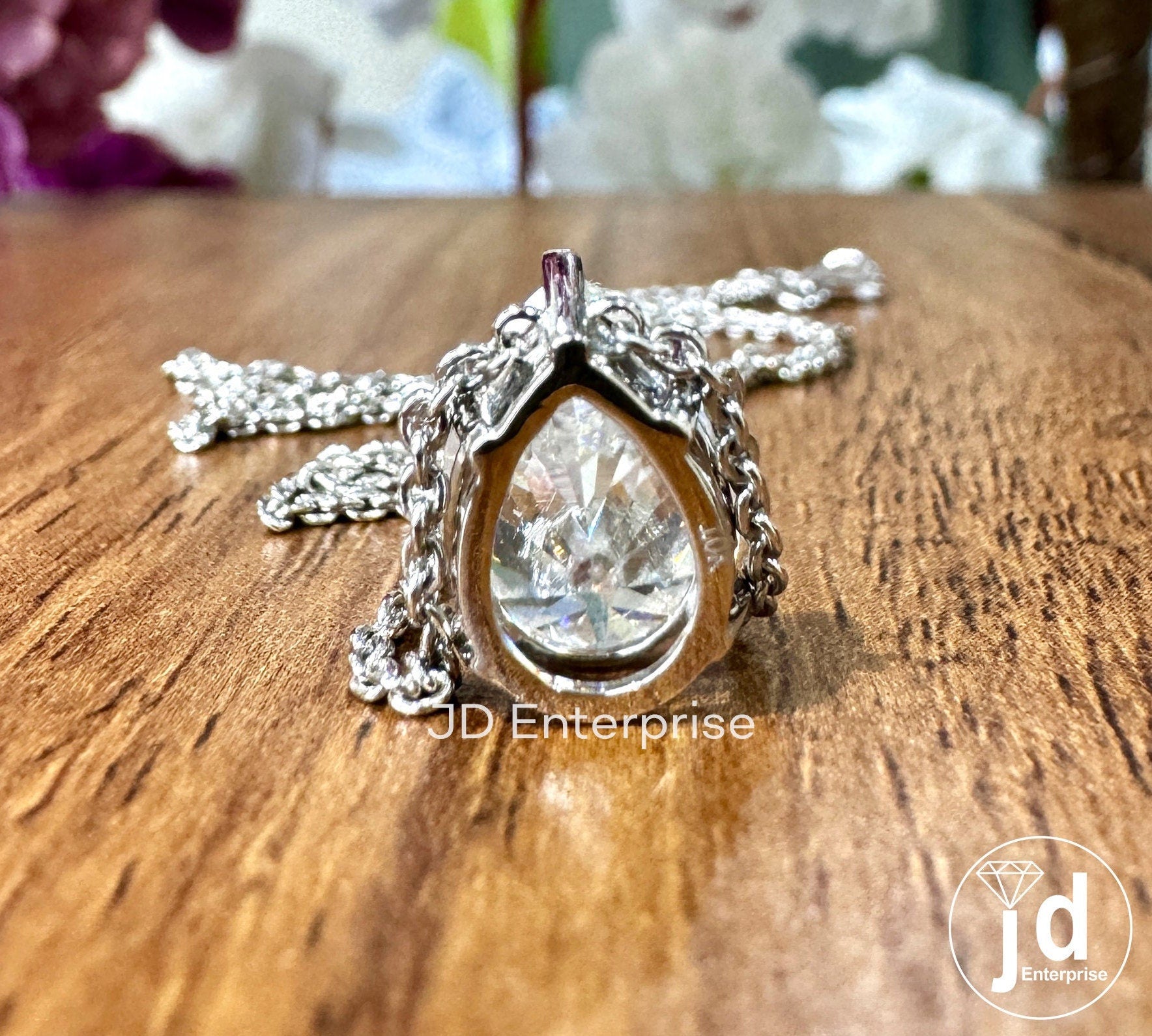 Colorless 4.00 CT Pear Shape Moissanite Pendant for Women, Tear Drop Moissanite Pendant, Anniversary Gift for Her, Bridal Wedding Pendant