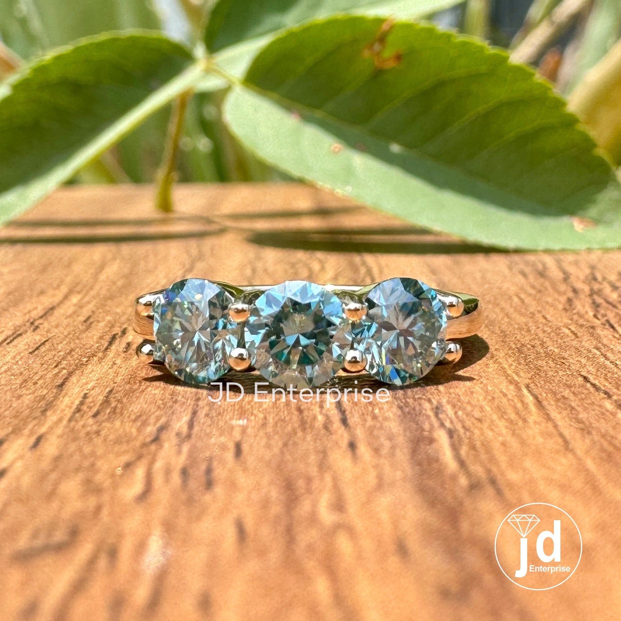1.40 TW Round Cut Cyan Blue Moissanite Engagement Ring, Three Stone Wedding Ring, White/Yellow/Rose Gold Promise Ring, Anniversary Gift Ring
