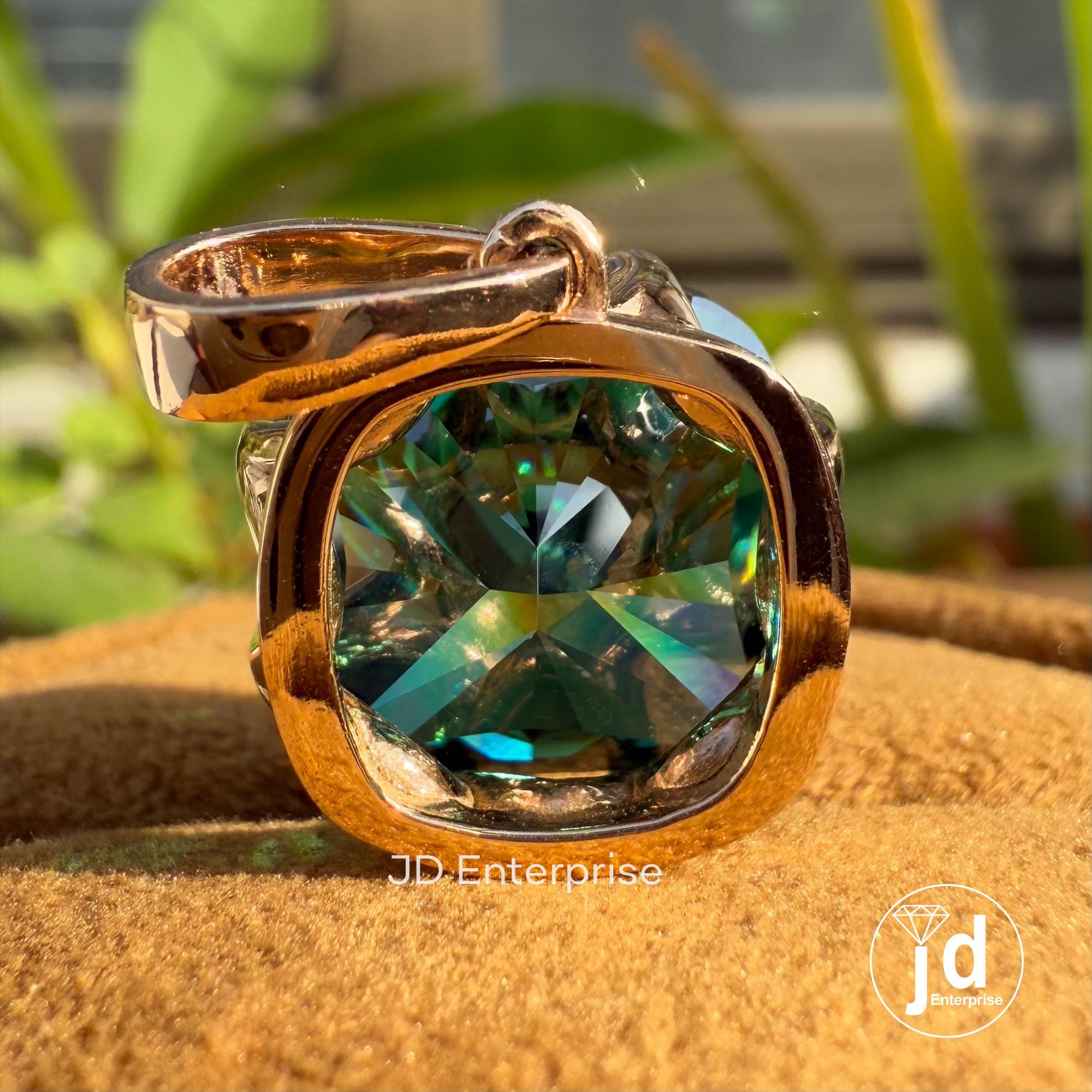 12.50 CT Cushion Cut Dark Green Moissanite Pendant for Necklaces, Vintage Solitaire Wedding Pendant, Claw Prong Setting, Rose Gold Pendant