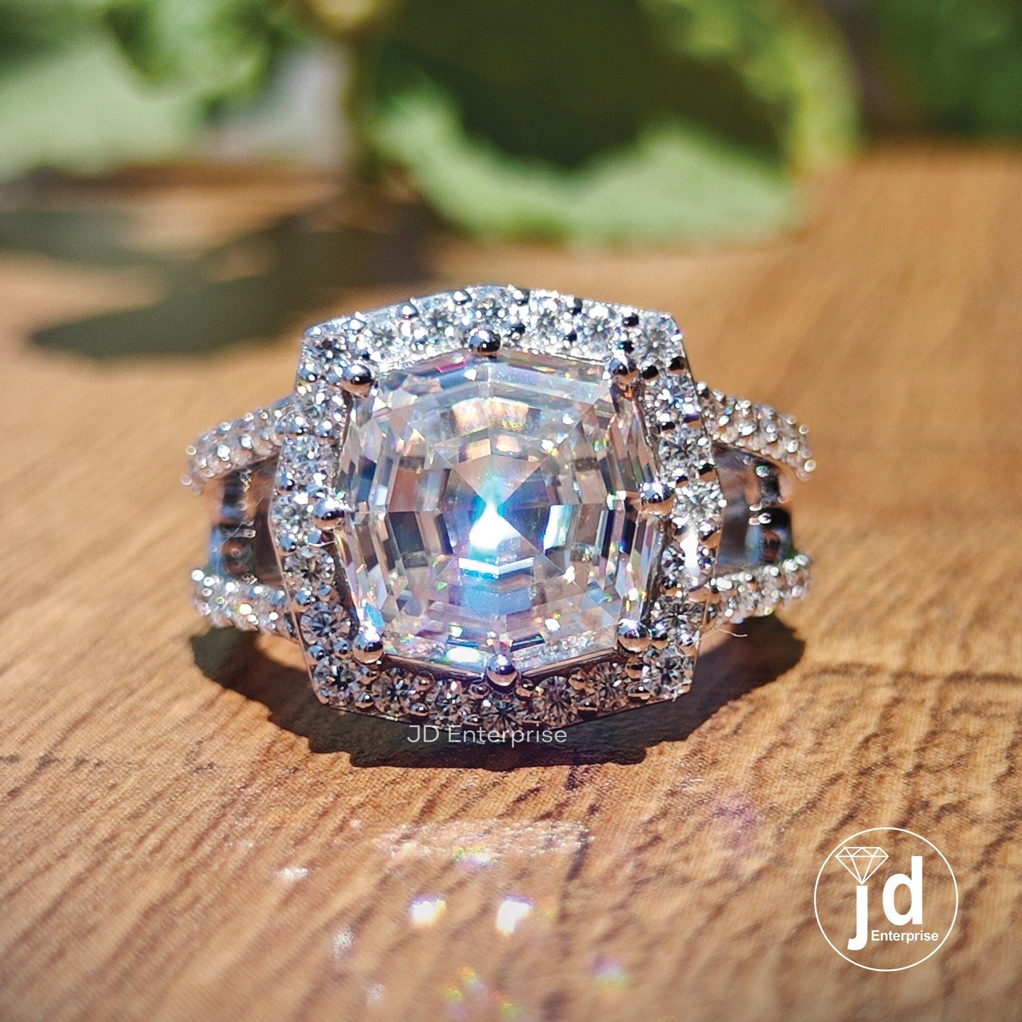 Antique 4.00 CT Colorless Cushion Step Cut Moissanite Engagement Ring, Halo Ring, Wedding Ring, Split Pave Bridal Ring, Anniversary Ring