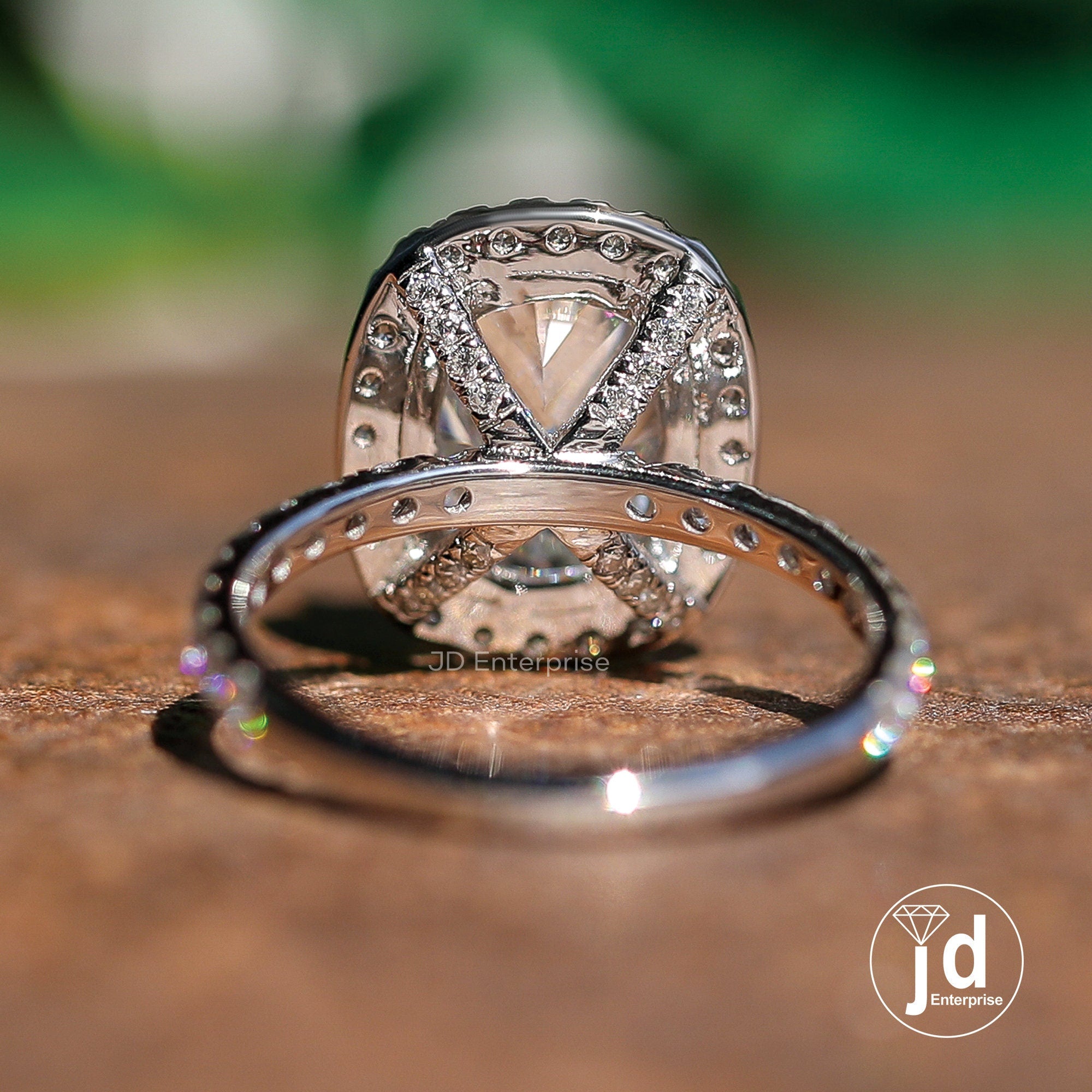 3.00 CT Colorless Elonagted Cushion Cut Moissanite Engagement Ring, Halo Wedding Ring, Claw Prongs, Accent Bridal Ring, Anniversary Gifts