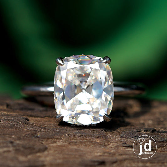 Vintage Style 3.50 CT Colorless Cushion Old Mine Cut Moissanite Engagement Ring, Solitaire Ring, Hidden Halo Wedding Ring, Anniversary Gifts