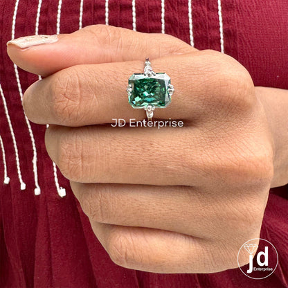 5.01 CT Radiant Cut Green Moissanite Engagement Ring, Vintage Style Wedding Ring, Fish Tail Prong, White/Yellow/Rose Gold Anniversary Ring
